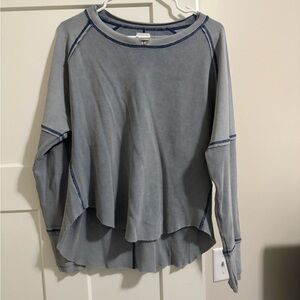 Blue vintage looking long sleeve